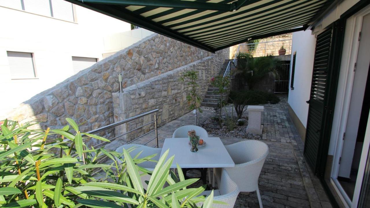 מאלינסקה Apartments Adria מראה חיצוני תמונה