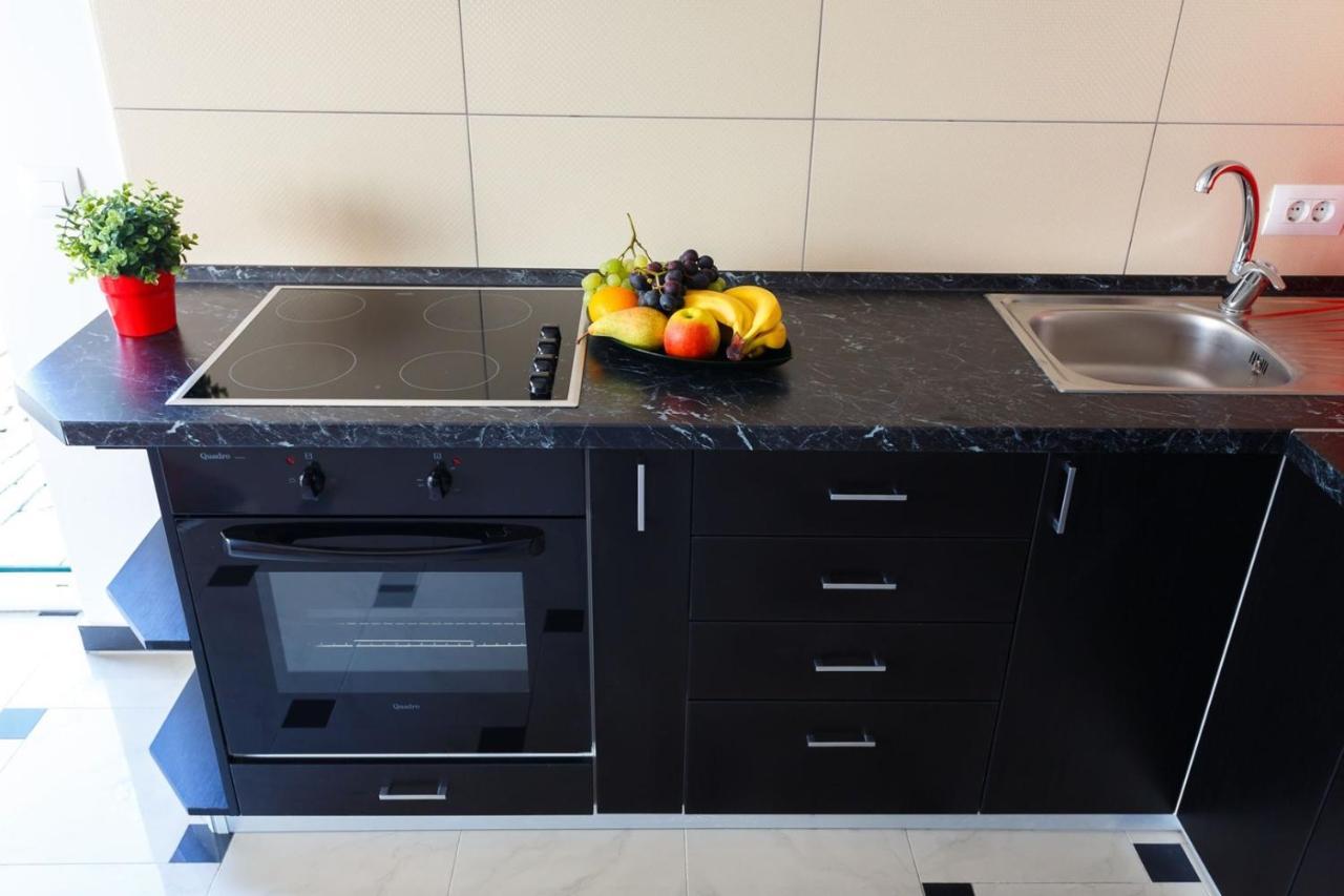 מאלינסקה Apartments Adria מראה חיצוני תמונה
