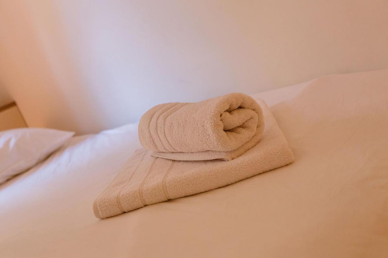 מאלינסקה Apartments Adria מראה חיצוני תמונה